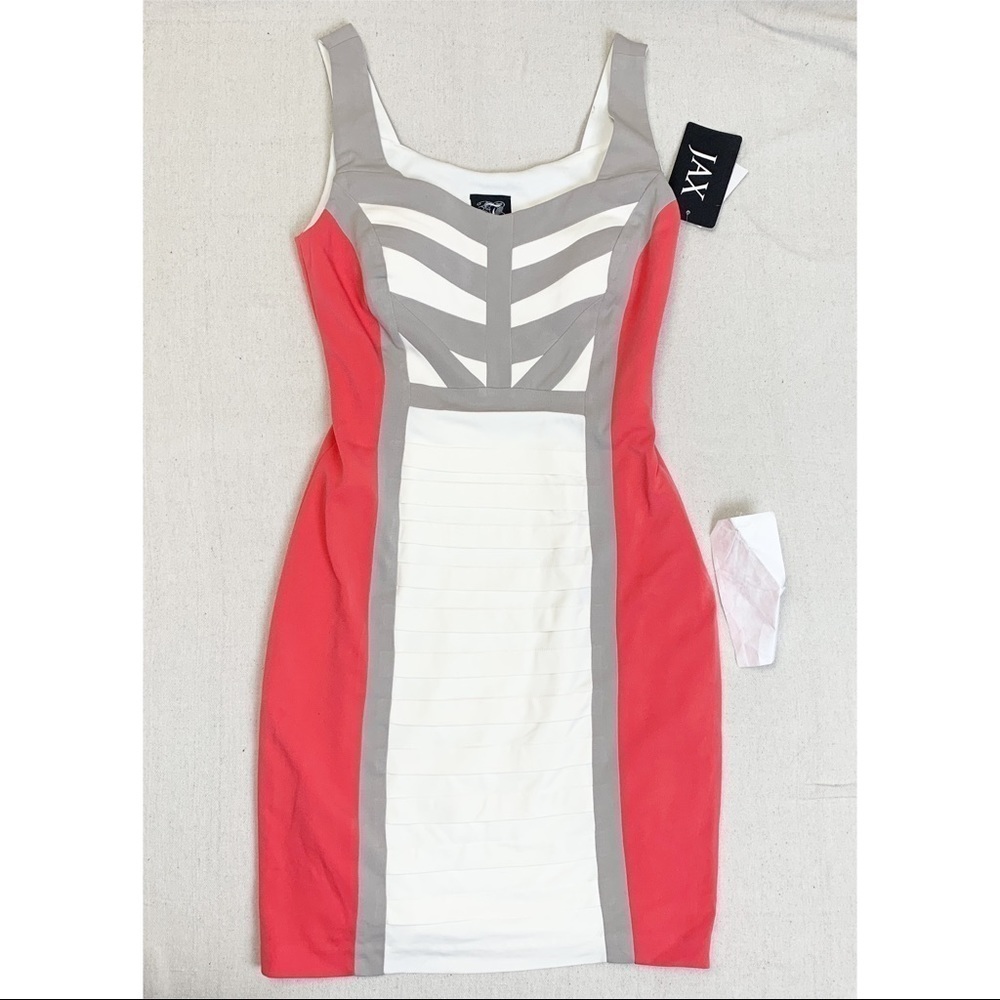 Colorblock shutter pleat body con dress NWT